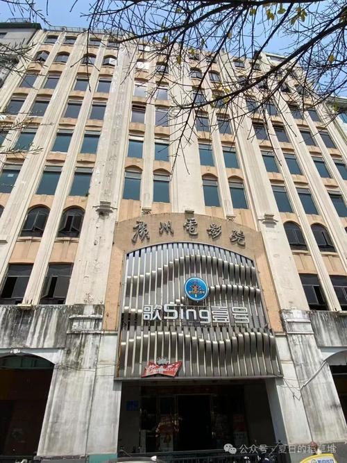 根据邻家天使大人全文txt，生成一个SEO标题如下：

**邻家天使大人全文txt下载 | 轻小说资源、天使般温柔邻居、甜蜜日常恋爱长尾关键词推荐**