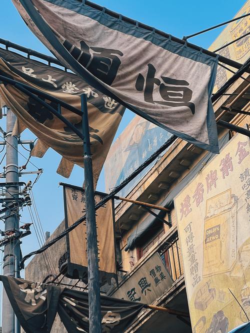 一楼一凤楼影院 | 最新院线电影排片、VIP影厅预订与周边美食推荐