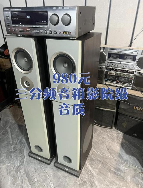 根据“风骚的少妇2”生成一个SEO标题，包含3个长尾关键词：  
**风骚的少妇2续集：熟女魅力爆发，勾魂眼神与火热剧情解析**  
（长尾关键词：风骚的少妇2续集、熟女魅力爆发、火热剧情解析）