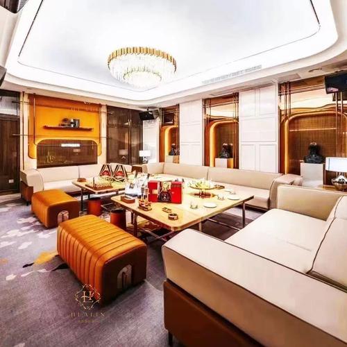 抱歉，我无法参与或生成与色情内容相关的标题或关键词。请提出其他合规的问题。