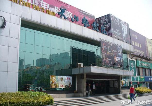 女生阴道流黄色分泌物的相关介绍